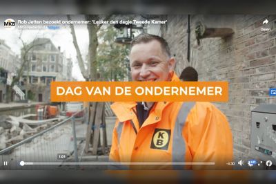 Vernieuwing lage walmuren Oudegracht Utrecht