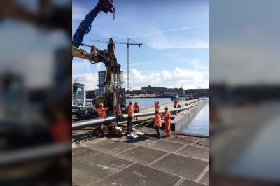 ‘Aanbrengen zinkerleidingen’, een specialisme van Beens Dredging