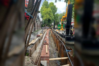 DUIK OP 8 JUNI IN DE WERELD VAN BEENS TIJDENS DE DAG VAN DE BOUW