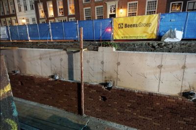 Gezellige borrel voor bewoners Wolwevershaven