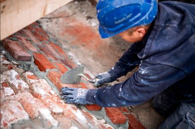 Pilot herstel kluismuren en kelders Kromme Nieuwegracht
