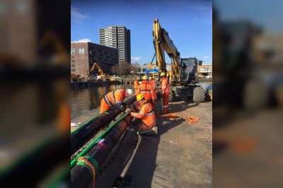 Aanbrengen zinkerleiding Ertshaven