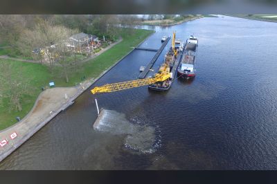 Innovatieve zandsproei-methode bij Molenplas te Haarlem