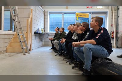500 waterbouwers in spé bij Techniek Carroussel bij Opleidingsbedrijf Genemuiden