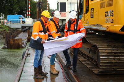 Vervangen oeverconstructies Noord-Willemskanaal