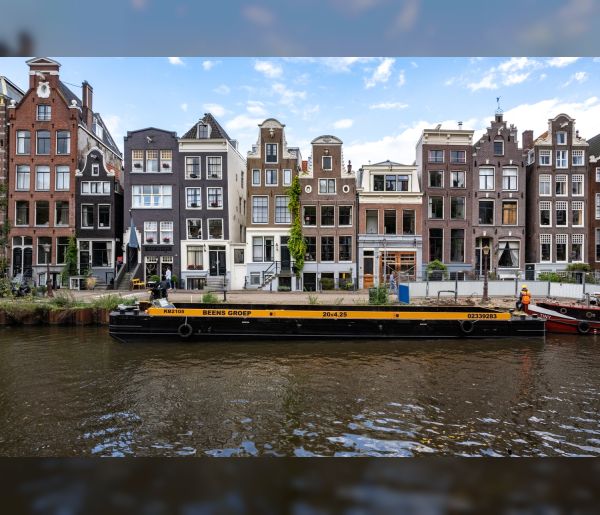 Herstel kademuren Herengracht Amsterdam