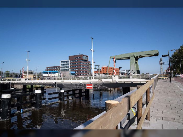Alkmaar weer blij met Victoriebrug - Beens Groep