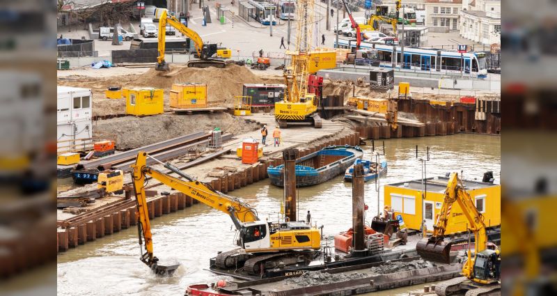 Bagger Stappen Ponton