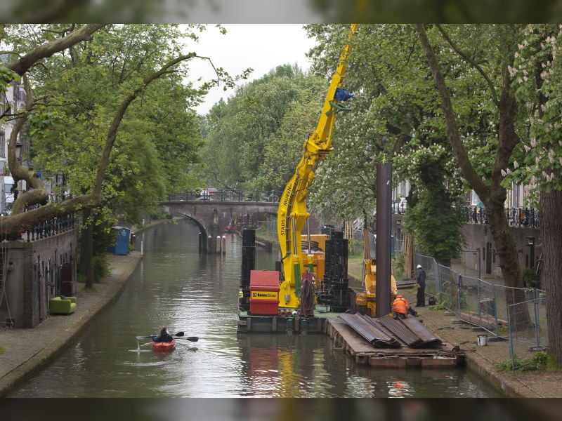 Beens Groep loodst vernieuwing lage walmuren Utrechtse Oudegracht naar succes