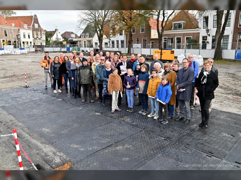 Startsein vervangen kademuren en sluisdeuren Kolksluis van Spaarndam